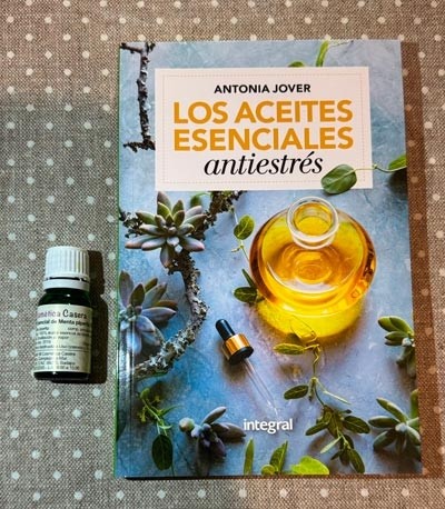 Book - Los Aceites Esenciales Antiestrés