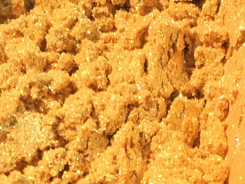 Mica brilhante Ouro