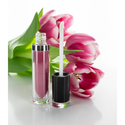Lipglossbehälter 7,5ml mit schwarzem Deckel.