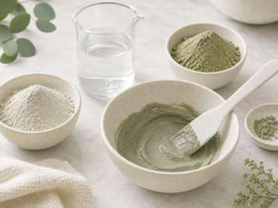 Gentle beige clay mask